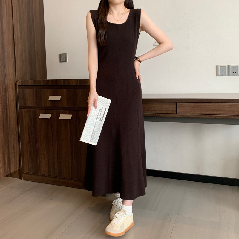 Eleganckie, dopasowane sukienk – Winter Clothing Vintage recenzja i cena